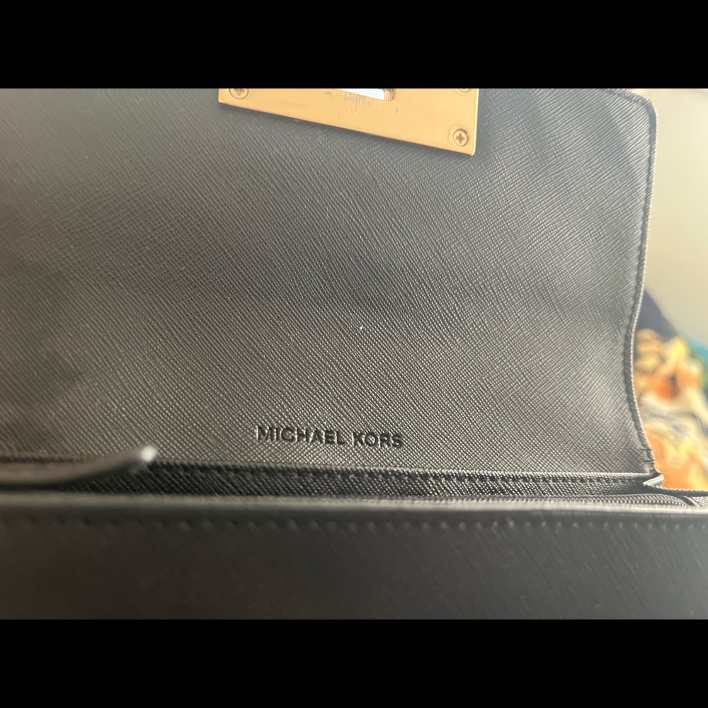 Michael kors es usada perfecta condición